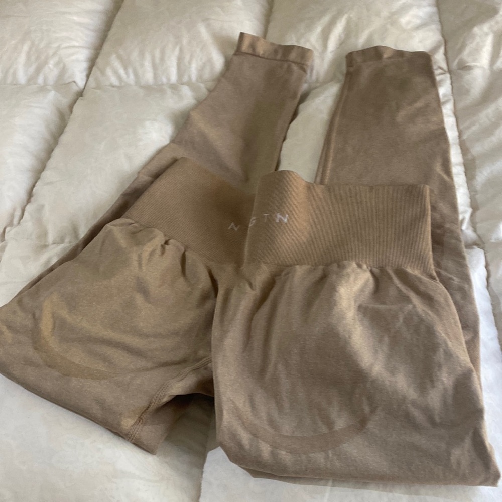 COPY - Nvgtn S like new leggings